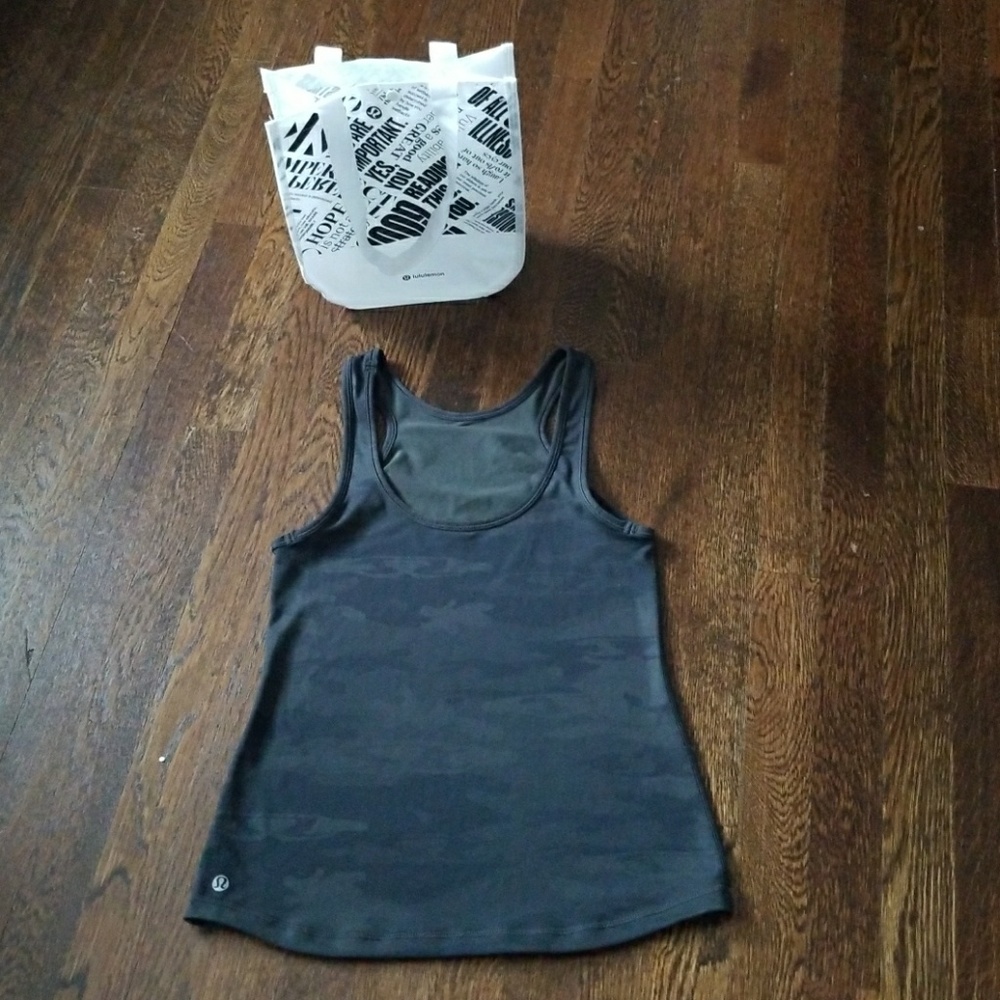 Lululemon camo tank